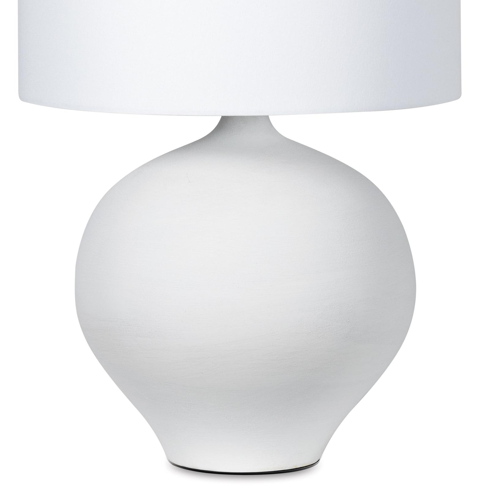 Arlo Ceramic Table Lamp | Regina Andrew Detroit